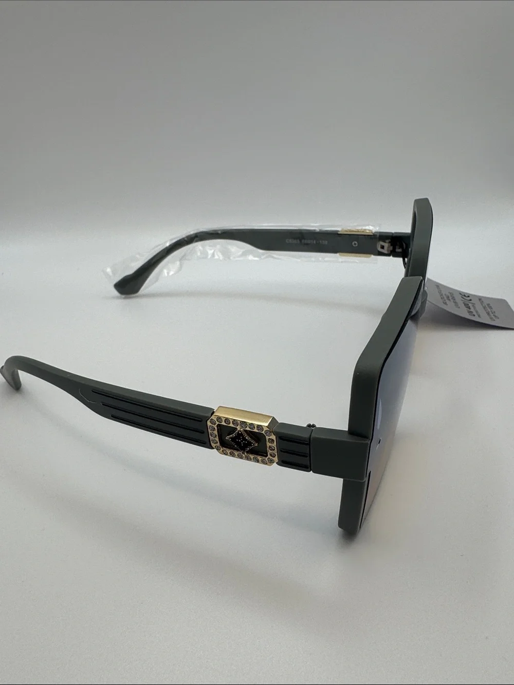 Square Gradient Lens Women's Sunglasses - Black Frame, Brown-Blue Gradient
